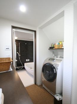 変換 ～ 中村裕司邸A脱衣室.jpg