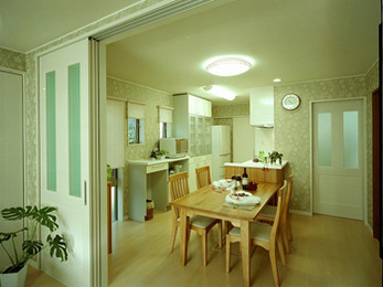 両親との生活も考えてみんなが過ごしやすい間取りになり、母が喜んでいます。