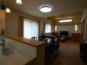 和風のイメージだった家が一新し、ナチュラルインテリアを楽しんでいます。