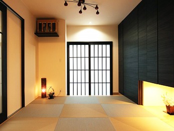 収納力がUPし、物が増えても安心です。お仏壇もすっきりおさまって良かったです。