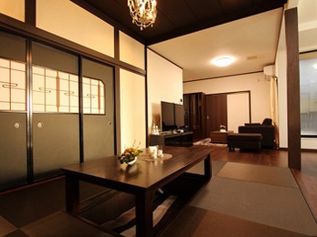 ２階にシアタールームを設けるなど、家で過ごす時間を楽しめるようになりました。