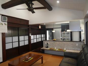 開放感のあるＬＤＫ。断熱施工をしっかり行い、天井が高くても暖かい冬の在り処に…。