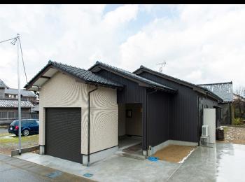 変換 ~ A山本邸 外観.jpg
